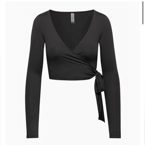 Aritzia TNA Workout Wrap Top - Black
